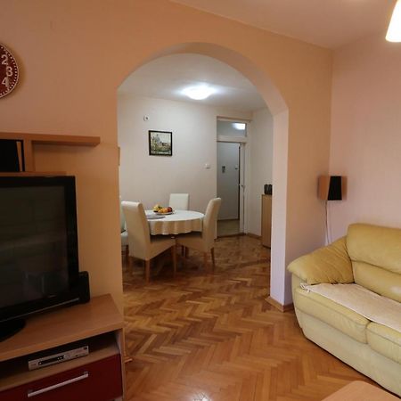 Apartment Nina โกตอร์ ภายนอก รูปภาพ
