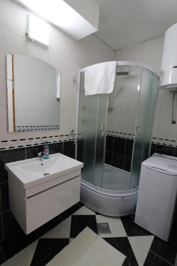 Apartment Nina โกตอร์ ภายนอก รูปภาพ