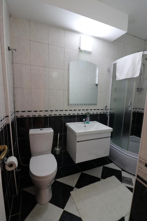 Apartment Nina โกตอร์ ภายนอก รูปภาพ